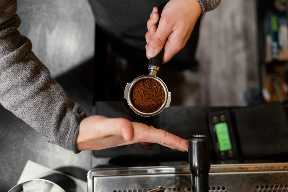 Domina el Arte del Café con Teaiblegret: Cursos de Preparación